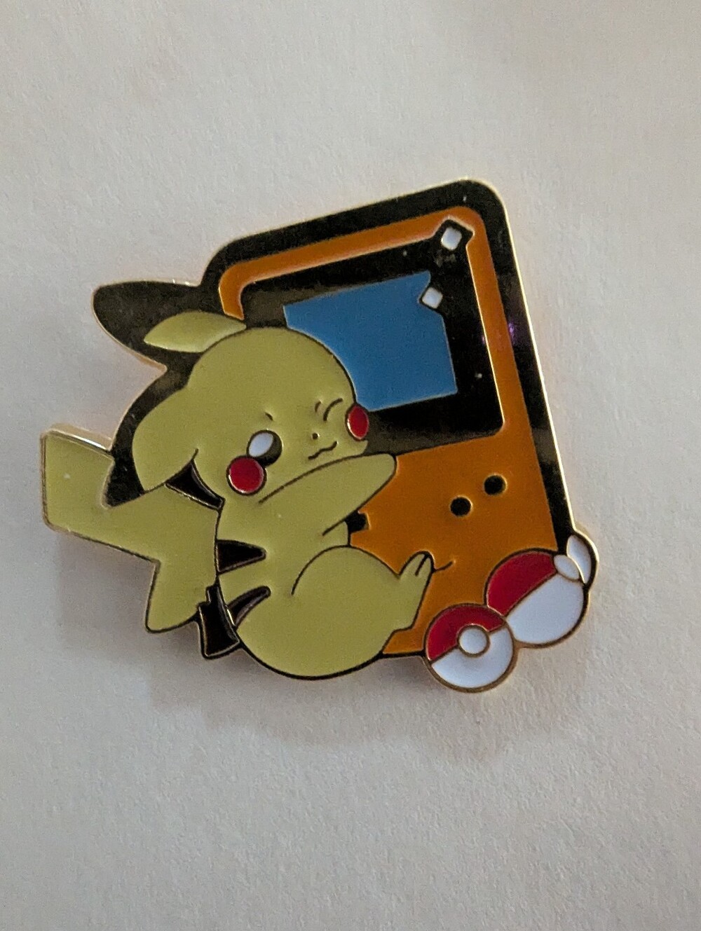 PIKACHU Gameboy Pin